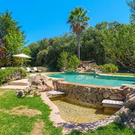 Luxurioeses Mit Pool Fuer 12 Personen, Nur 3 Km Von Und Dem Entfernt Hébergement de vacances Pollença